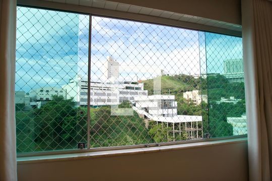 Apartamento à venda com 3 quartos, 92m² em Estoril, Belo Horizonte