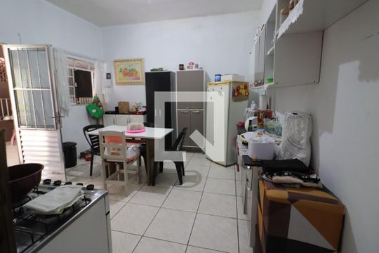 Cozinha de casa à venda com 7 quartos, 500m² em Padroeira, Osasco