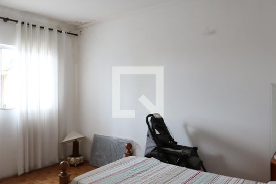 Quarto 1 de casa à venda com 3 quartos, 180m² em Vila Sao Domingos, São Paulo