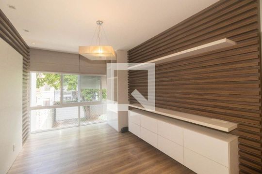 Quarto 2 de casa para alugar com 3 quartos, 408m² em Navegantes, Porto Alegre