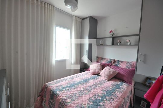 Quarto 1 de apartamento à venda com 2 quartos, 49m² em Vila Nivi, São Paulo