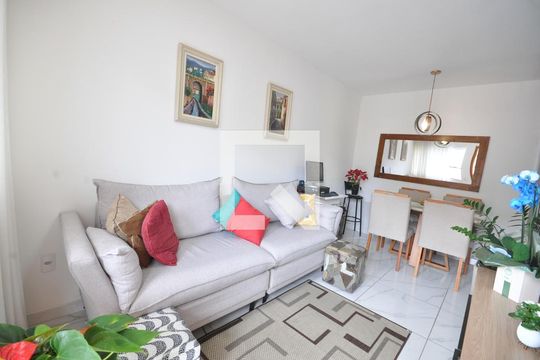 Sala de apartamento à venda com 2 quartos, 49m² em Vila Nivi, São Paulo