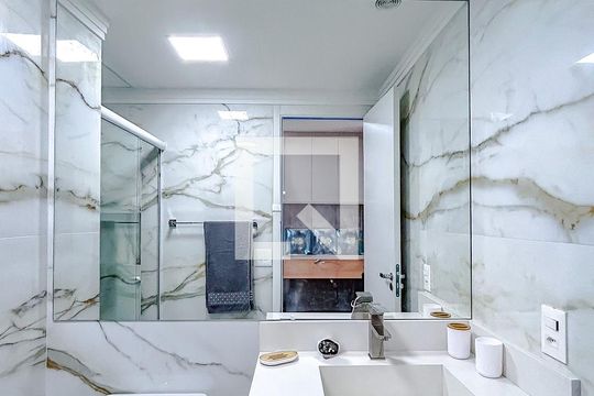 Banheiro de kitnet/studio à venda com 1 quarto, 28m² em Vila Matilde, São Paulo