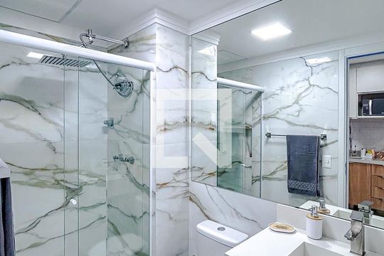Banheiro de kitnet/studio à venda com 1 quarto, 28m² em Vila Matilde, São Paulo