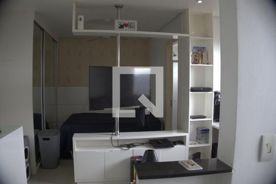 Sala de apartamento para alugar com 1 quarto, 28m² em Parque Independencia, São Paulo