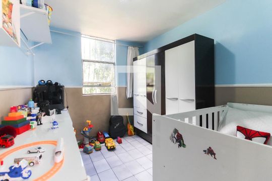 Quarto 2 de apartamento para alugar com 3 quartos, 50m² em Guaianases, São Paulo