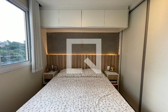 Quarto 1 de apartamento à venda com 2 quartos, 35m² em Jardim Celeste, São Paulo