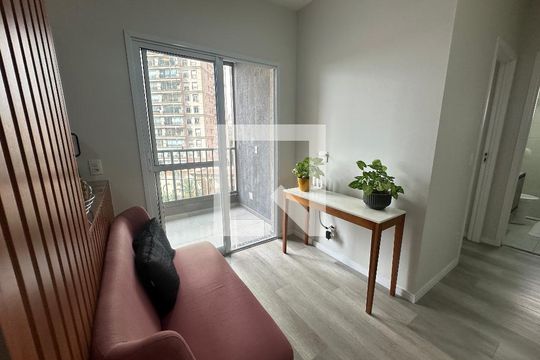 Sala de apartamento para alugar com 2 quartos, 52m² em Alphaville Empresarial, Barueri