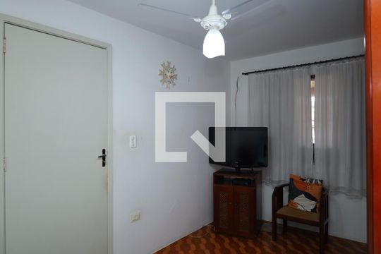 Quarto 1 de casa à venda com 2 quartos, 103m² em Itaquera, São Paulo