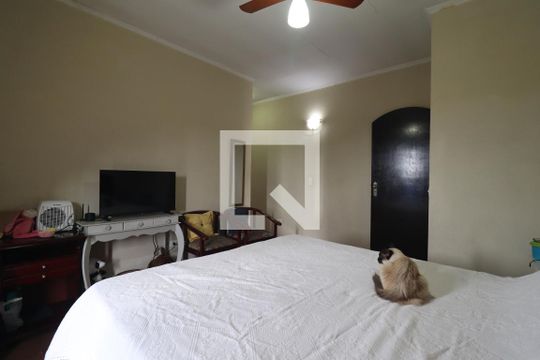 Quarto 1 suíte de casa para alugar com 5 quartos, 478m² em Jardim Alvorada, Santo André