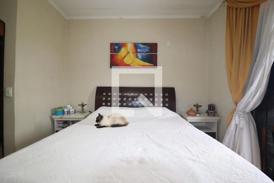 Quarto 1 suíte de casa para alugar com 5 quartos, 478m² em Jardim Alvorada, Santo André