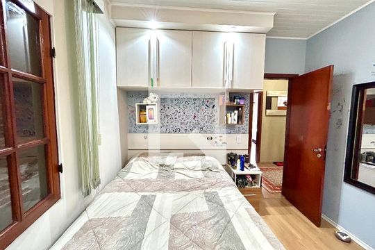 Quarto 1 de casa para alugar com 3 quartos, 222m² em Jardim Rosa de Franca, Guarulhos