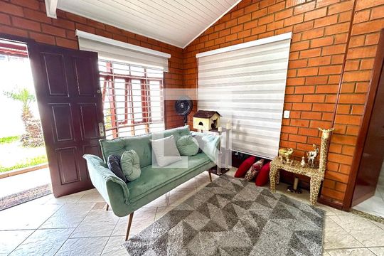 Sala de casa para alugar com 3 quartos, 222m² em Jardim Rosa de Franca, Guarulhos
