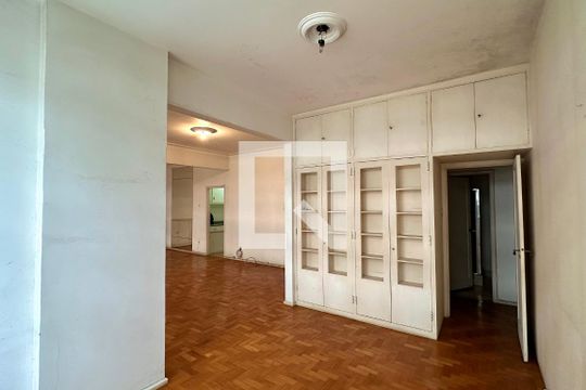 Sala de apartamento à venda com 3 quartos, 162m² em Copacabana, Rio de Janeiro
