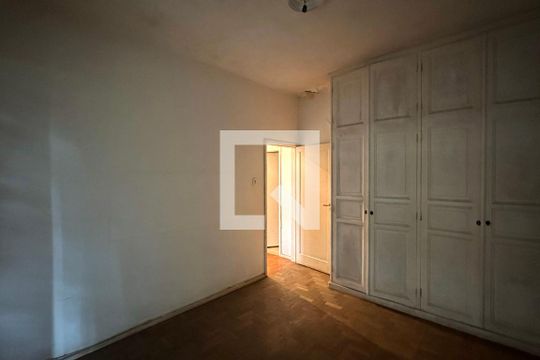 Quarto 1 de apartamento à venda com 3 quartos, 162m² em Copacabana, Rio de Janeiro