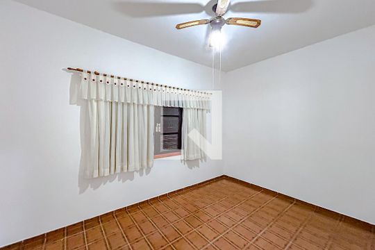 Quarto 1 de casa à venda com 3 quartos, 170m² em Chácara Califórnia, São Paulo