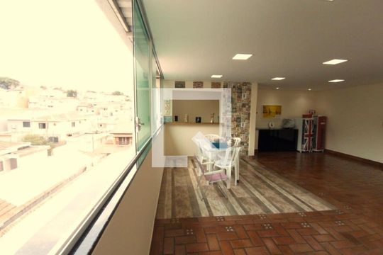 Casa à venda com 3 quartos, 300m² em Lauzane Paulista, São Paulo