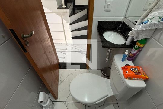 Lavabo de apartamento à venda com 2 quartos, 81m² em Vila Helena, Santo André