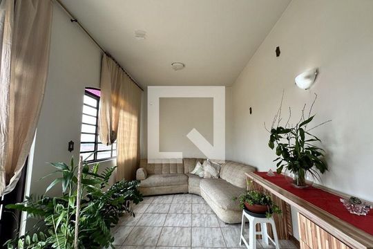 Casa à venda com 3 quartos, 110m² em Jardim Guanabara, Belo Horizonte