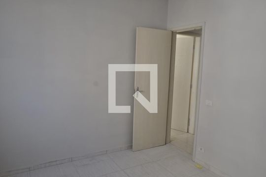Quarto de apartamento para alugar com 2 quartos, 75m² em Todos Os Santos, Rio de Janeiro