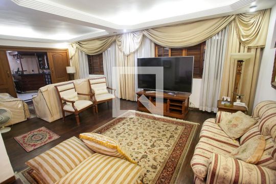 Sala de Estar 1 de casa à venda com 7 quartos, 641m² em Jacarepaguá, Rio de Janeiro