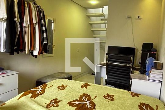 Quarto  de casa à venda com 1 quarto, 40m² em Vila Alves Dias, São Bernardo do Campo
