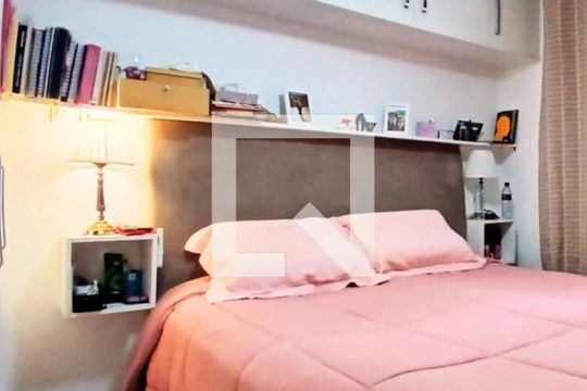 Quarto de apartamento à venda com 2 quartos, 49m² em Jardim Roberto, Osasco