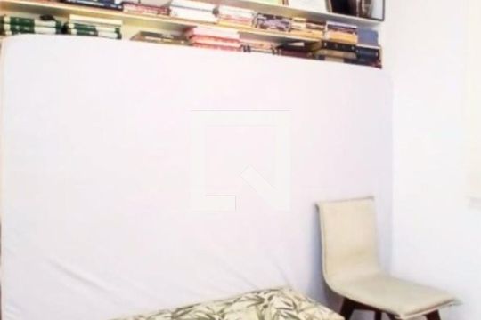 Quarto de apartamento à venda com 2 quartos, 49m² em Jardim Roberto, Osasco