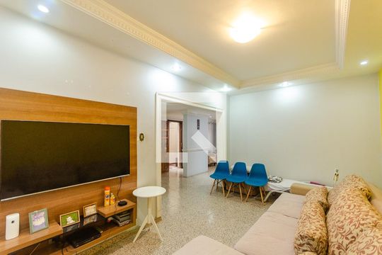 Sala de casa para alugar com 3 quartos, 200m² em Freguesia do Ó, São Paulo