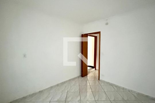 Quarto1 de casa à venda com 2 quartos, 168m² em Picanço, Guarulhos