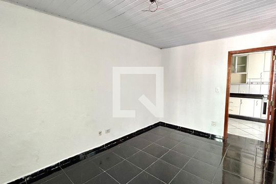 Quarto 2 de casa à venda com 2 quartos, 168m² em Picanço, Guarulhos