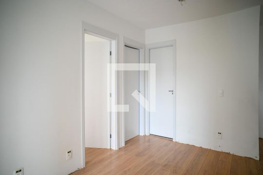 Sala de apartamento para alugar com 2 quartos, 41m² em Jardim Celeste, São Paulo