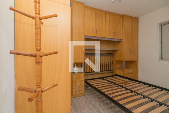 Quarto 1 de apartamento à venda com 2 quartos, 52m² em Vila Alpina, São Paulo
