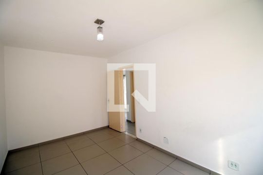 Quarto 1 de apartamento à venda com 2 quartos, 55m² em Colégio, Rio de Janeiro
