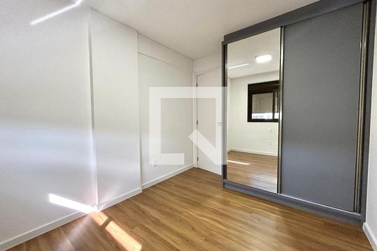 Quarto 1 de apartamento para alugar com 2 quartos, 61m² em Saco dos Limões, Florianópolis