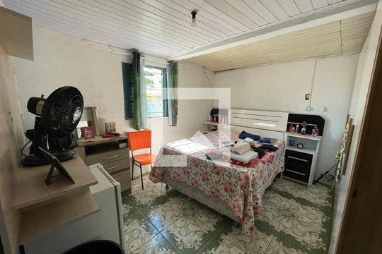 Casa à venda com 2 quartos, 80m² em Feitoria, São Leopoldo