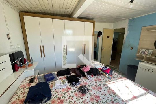 Casa à venda com 2 quartos, 80m² em Feitoria, São Leopoldo