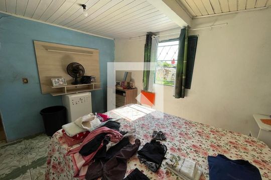 Casa à venda com 2 quartos, 80m² em Feitoria, São Leopoldo