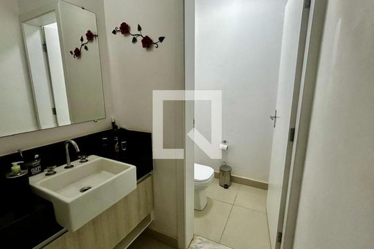 Banheiro de casa à venda com 3 quartos, 121m² em Aglomeração Urbana de Jundiaí, Jundiaí