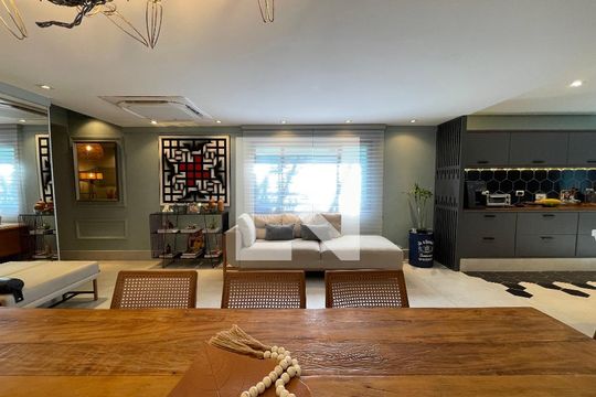 Sala de Jantar de casa à venda com 3 quartos, 308m² em Cidade São Francisco, São Paulo