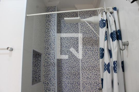Banheiro de apartamento à venda com 1 quarto, 40m² em Santa Ifigênia, São Paulo