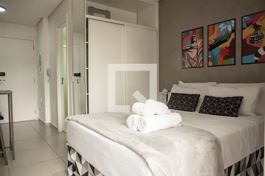 Studio de kitnet/studio para alugar com 1 quarto, 26m² em Mirandópolis, São Paulo