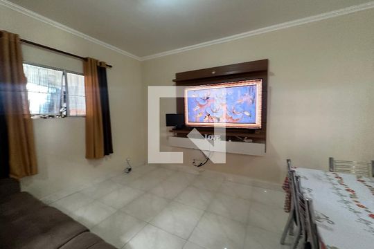 Sala de casa à venda com 2 quartos, 210m² em São Pedro, Santana de Parnaíba
