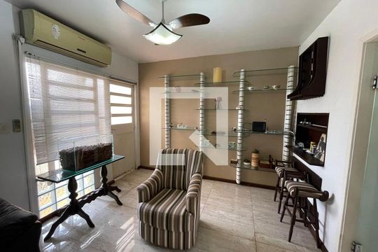 Casa para alugar com 4 quartos, 420m² em Rondônia, Novo Hamburgo