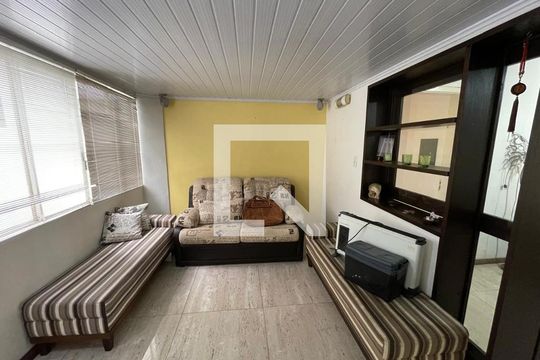 Casa para alugar com 4 quartos, 420m² em Rondônia, Novo Hamburgo