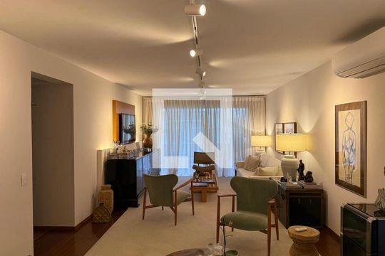 Sala de apartamento para alugar com 3 quartos, 218m² em Brooklin Novo, São Paulo