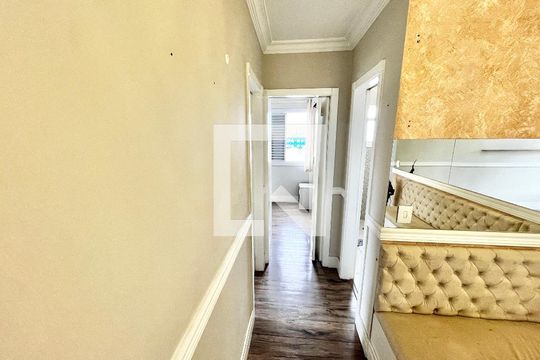 Corredor de apartamento à venda com 2 quartos, 57m² em Vila Nova Cachoeirinha, São Paulo