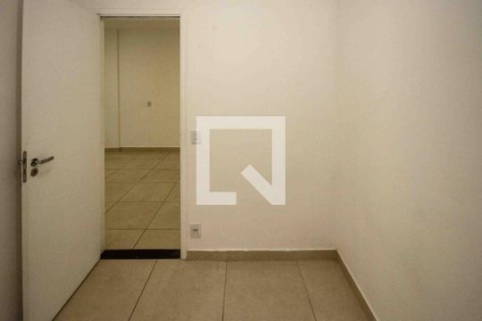 Quarto de apartamento à venda com 2 quartos, 37m² em Chácara Califórnia, São Paulo