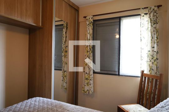 Apartamento à venda com 2 quartos, 57m² em Vila Emir, São Paulo