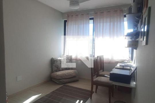 Sala de apartamento para alugar com 3 quartos, 338m² em Campo Grande, Rio de Janeiro